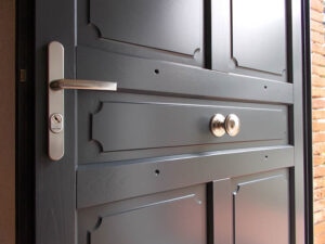 Porte d'entrée sur mesure avec imposte cintré