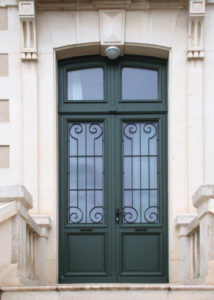 Porte d'entrée monumentale