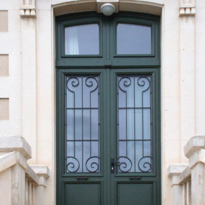 Porte d'entrée monumentale